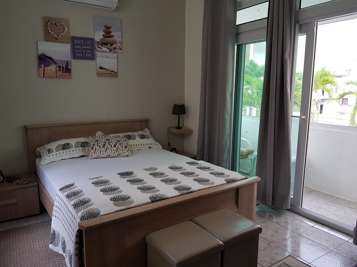Villa Bienvenue Beachfront House Flic-en-Flacq Buitenkant foto